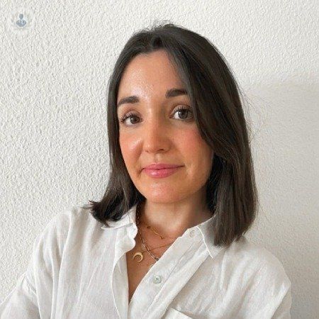 Dra. Angela Moyano Contreras - Nutricion y Dietetica
